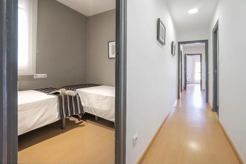 Apartment Friendly Rentals Living Comfort Barcelona Spain