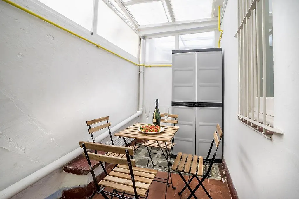 Friendly Rentals Living Comfort Barcelona Spain