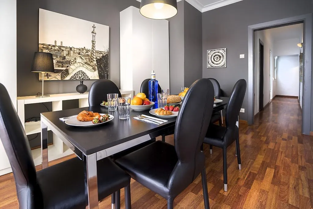 Friendly Rentals Living Comfort Barcelona Apartment