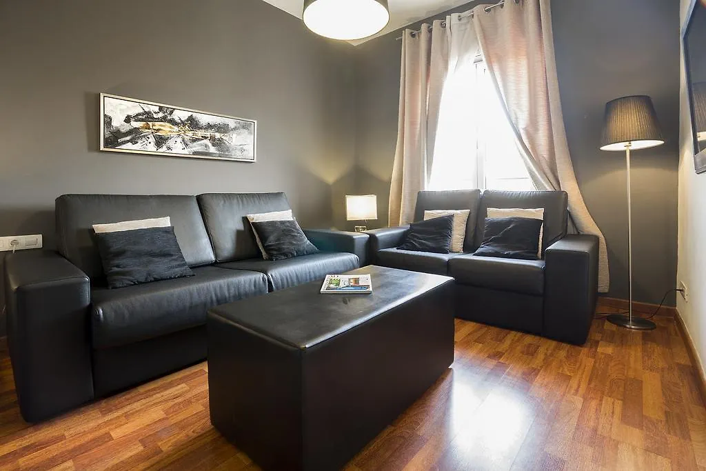 Friendly Rentals Living Comfort Barcelona Apartment